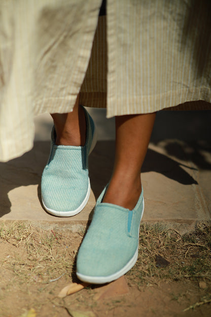 yaar - Turquoise - Urban Essentials